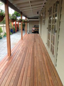 gc-builder-decking-001